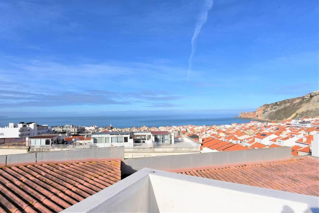 The Light House Ii, With Rooftop And Parking Nazaré Eksteriør bilde